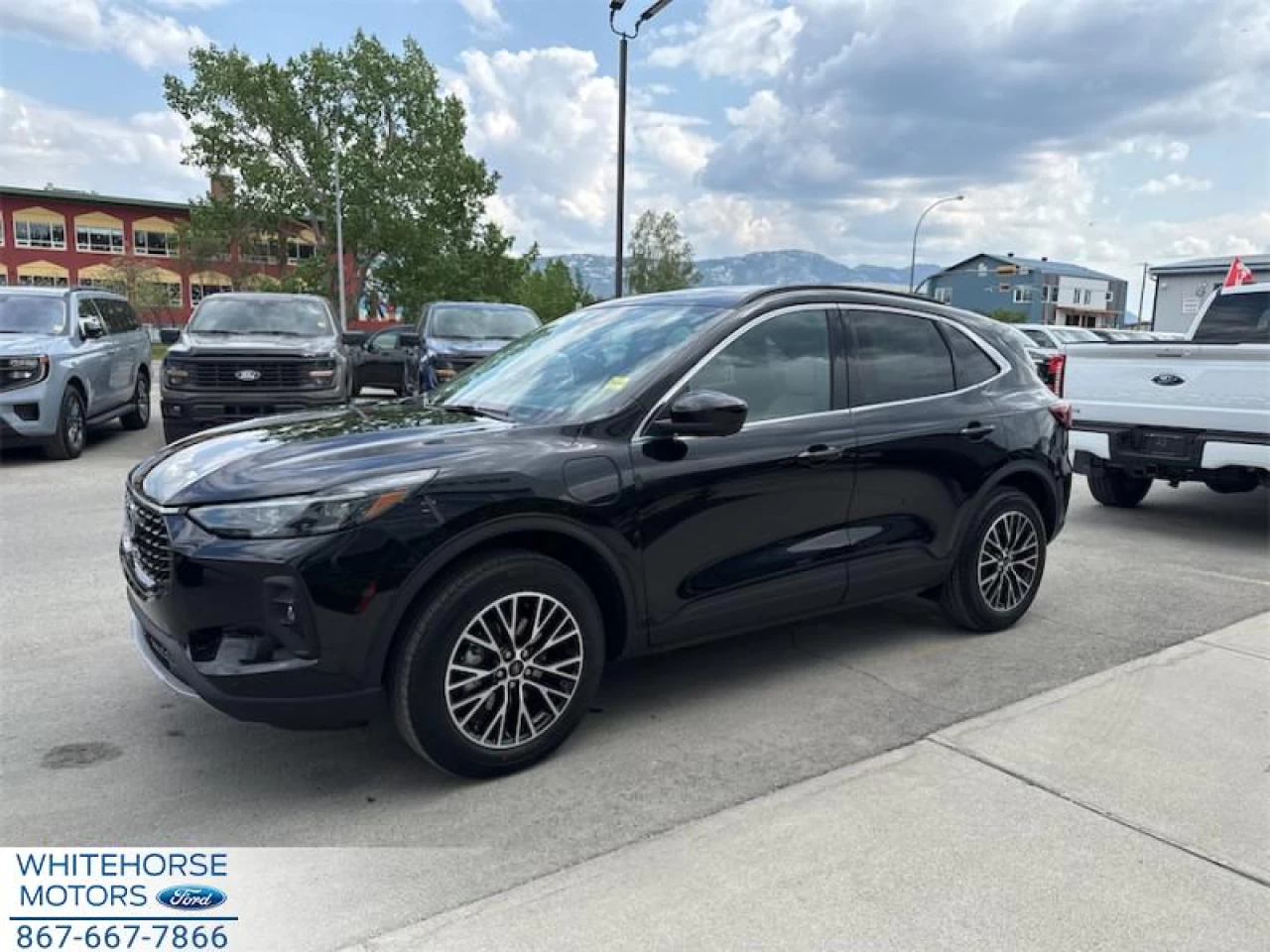 2025 Ford Escape PHEV Image principale