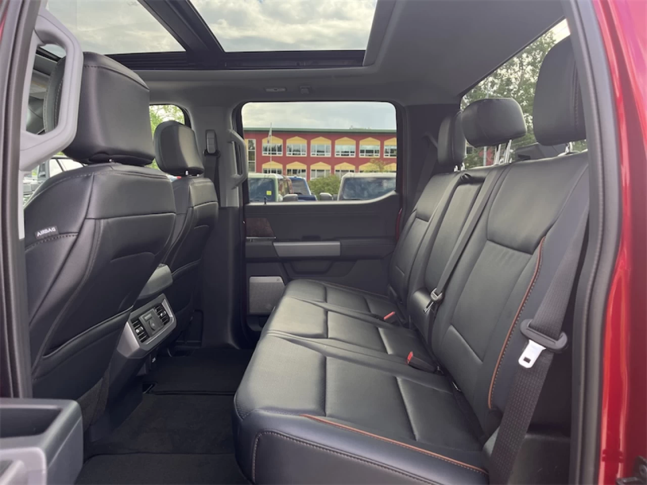 2026 Ford F-250 Super Duty Lariat Image principale