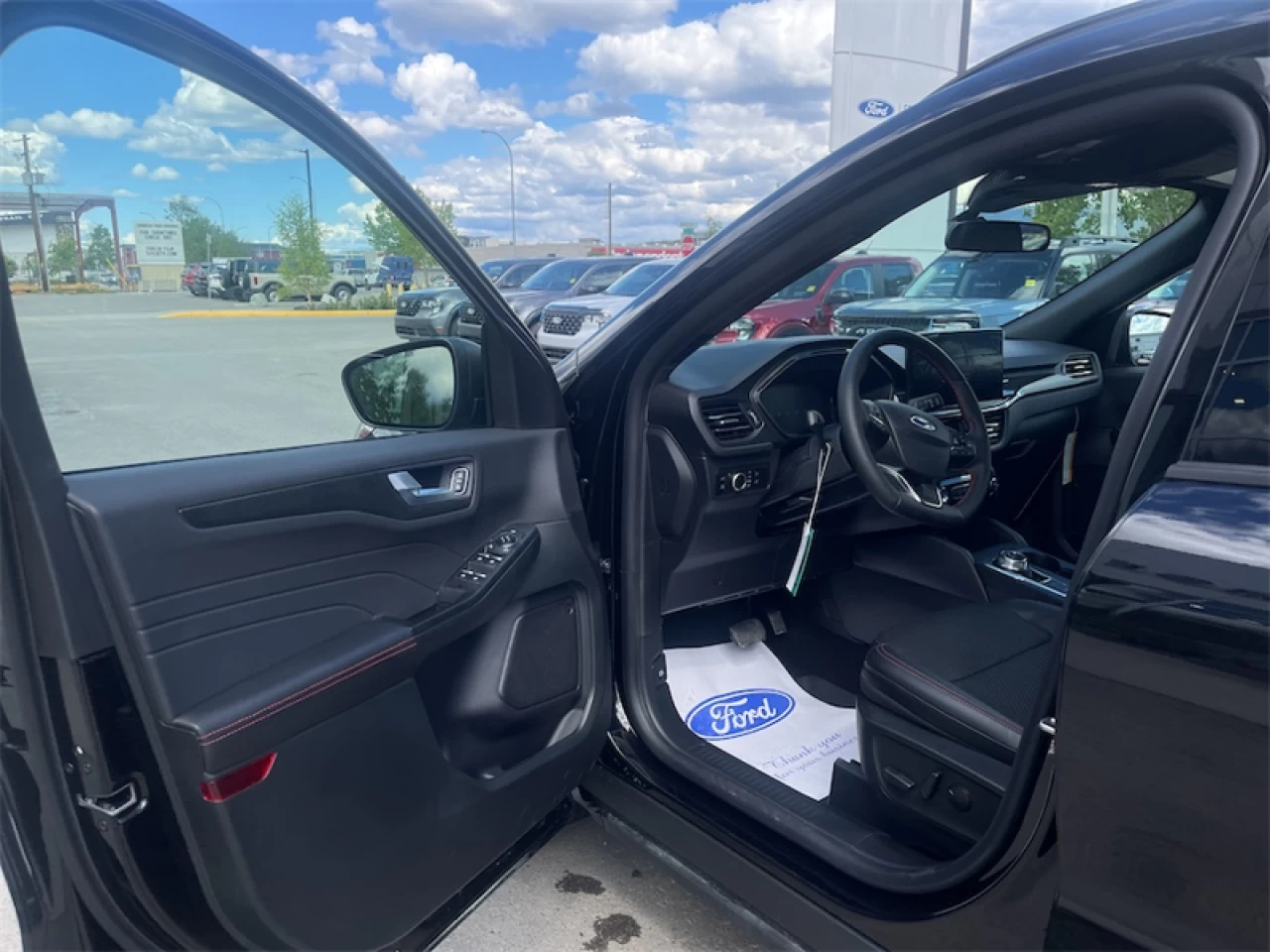 2026 Ford Escape ST-Line Image principale
