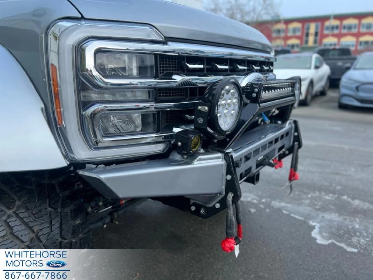 2023 Ford F-350 Chassis Cab Lariat Image principale
