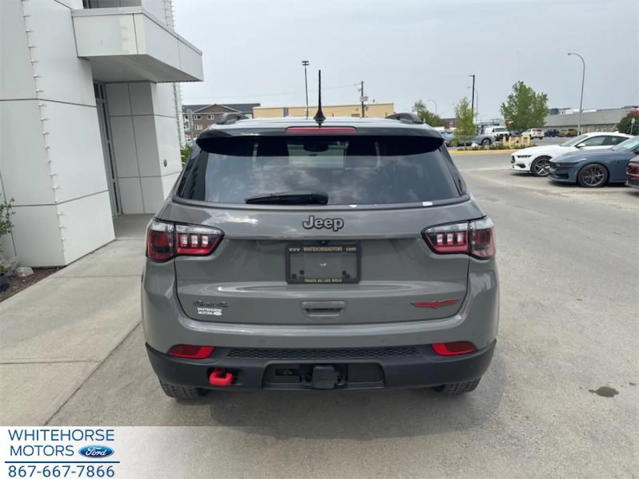 2022 Jeep Compass Trailhawk Main Image