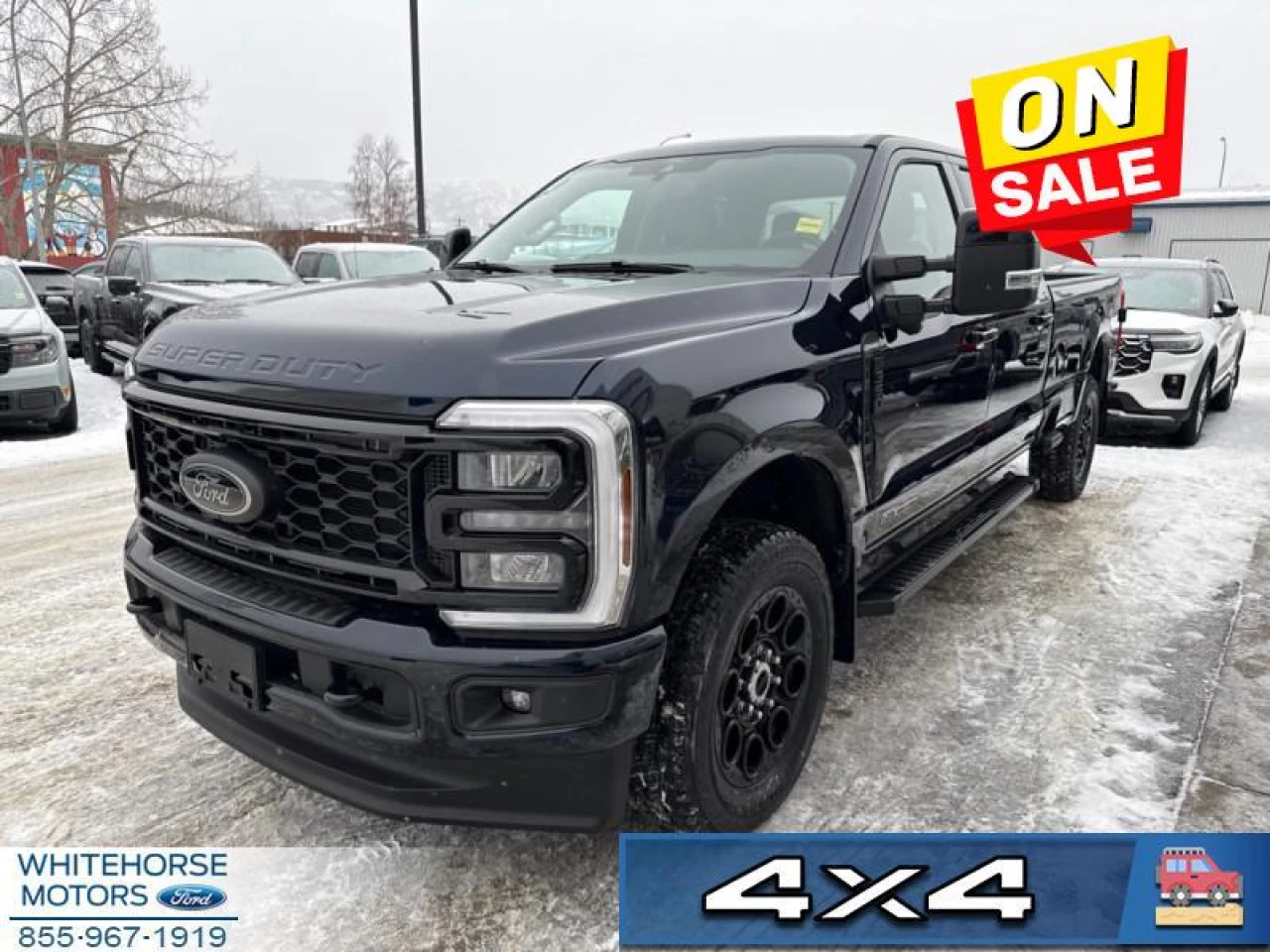 2025 Ford F-350 Super Duty LARIAT Main Image