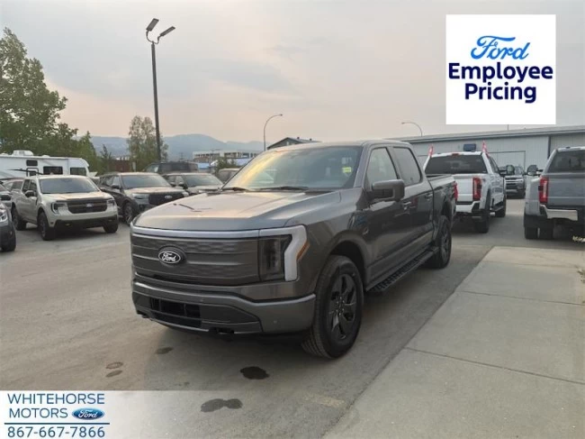 Ford F-150 Lightning - 2025