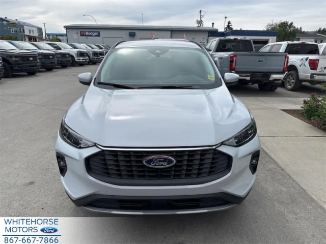 Ford Escape PHEV 2025