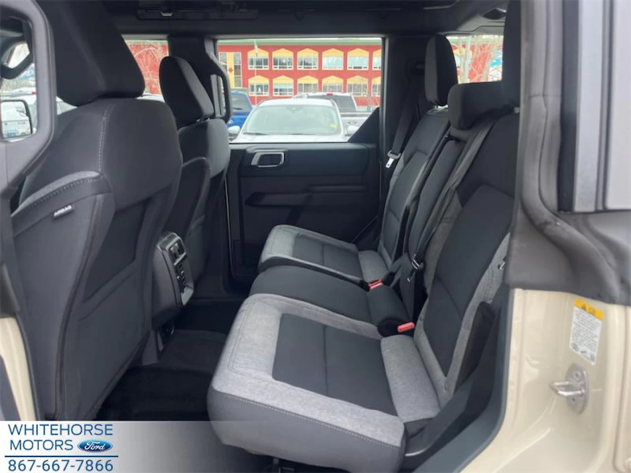 2026 Ford Bronco Base Main Image