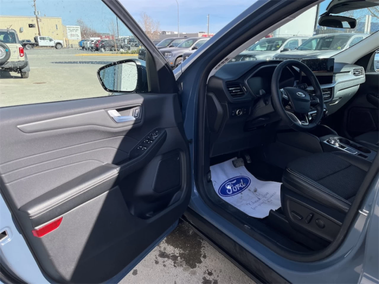 2024 Ford Escape PHEV Main Image