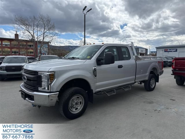 Ford F-350 Super Duty 4X4-SUPERCAB SRW XL-148 WB 2018