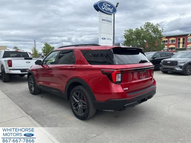 Ford Explorer ST-Line 2025