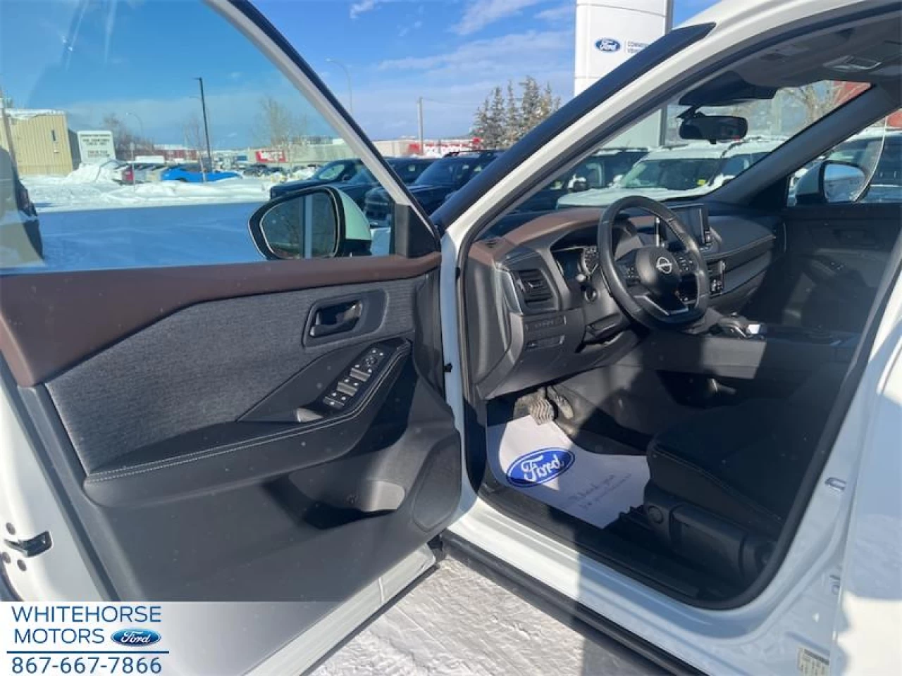 2022 Nissan Rogue S AWD Main Image