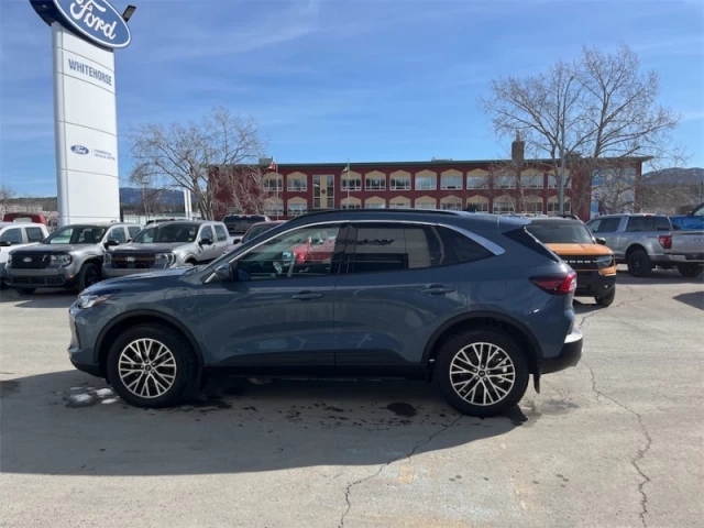 Ford Escape PHEV 2024