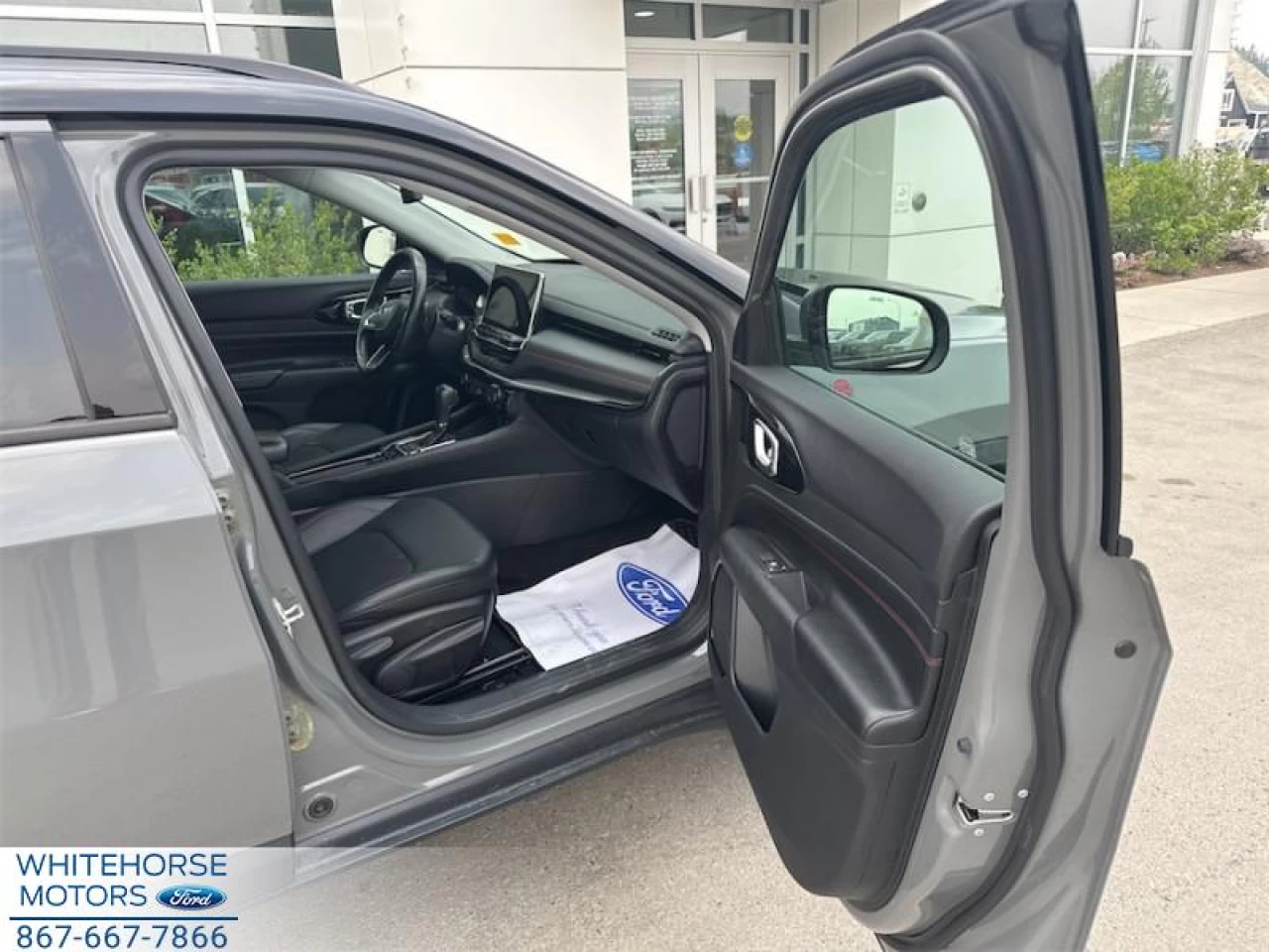 2022 Jeep Compass Trailhawk Main Image