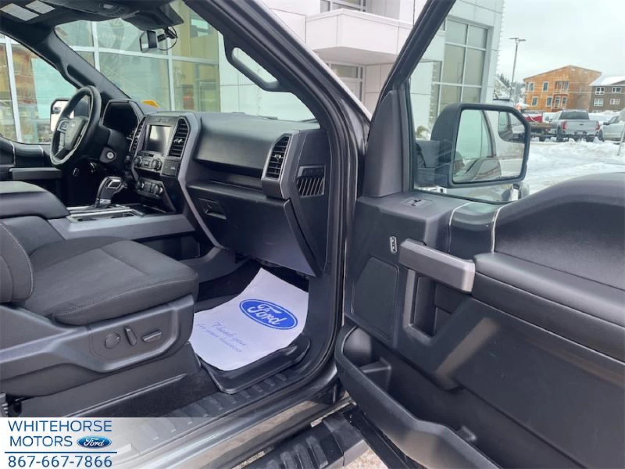 2020 Ford F-150 XLT Main Image