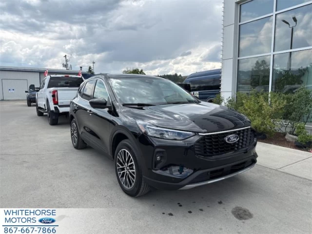 Ford Escape PHEV 2025