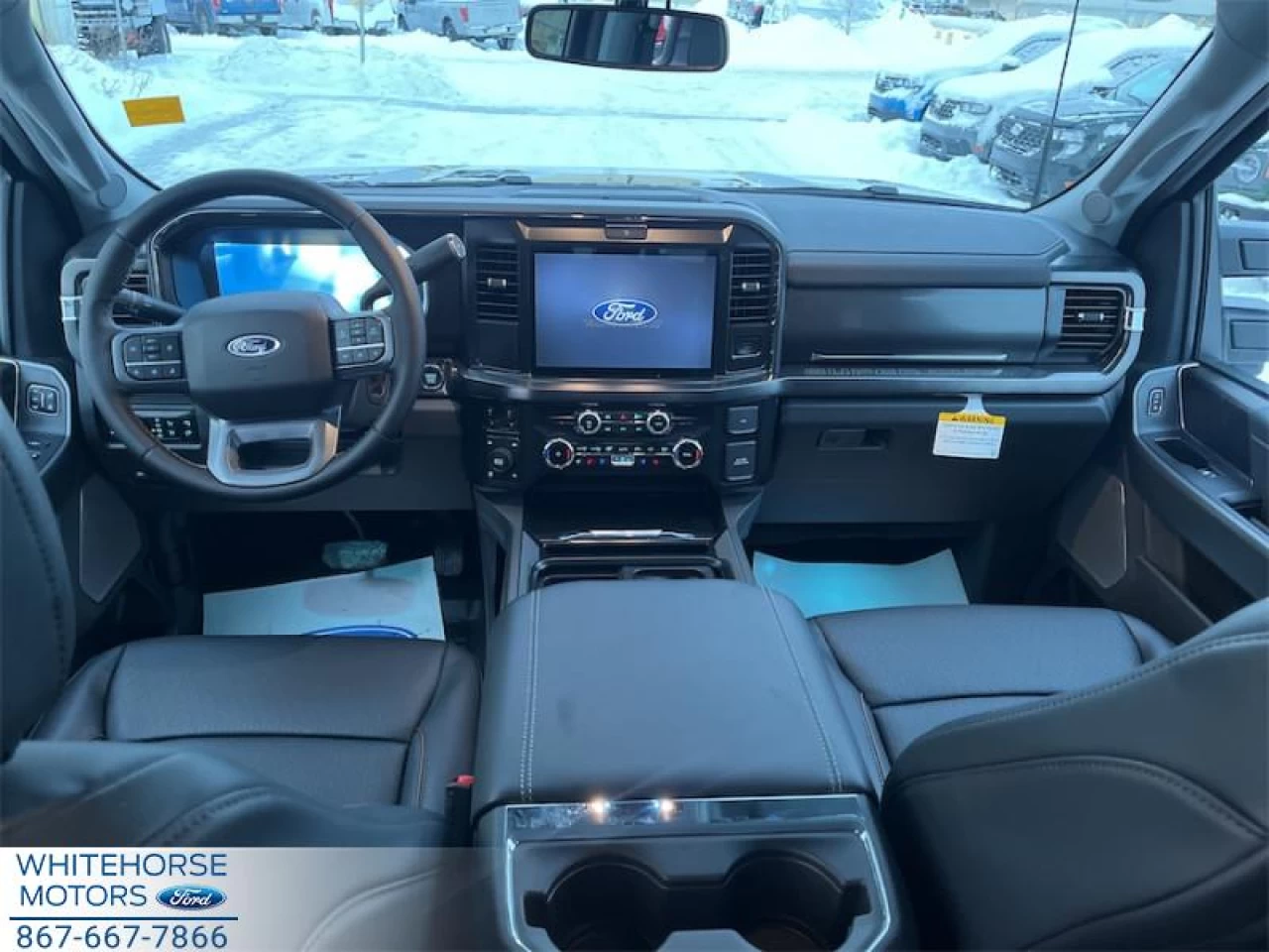 2026 Ford F-350 Super Duty Lariat Main Image