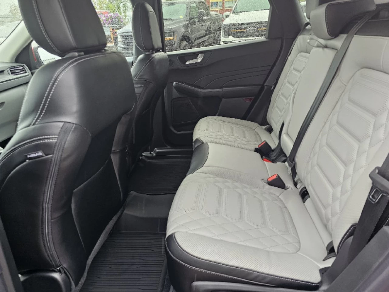 2024 Ford Escape PHEV Main Image