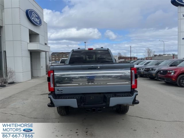 Ford F-350 Platinum 2025