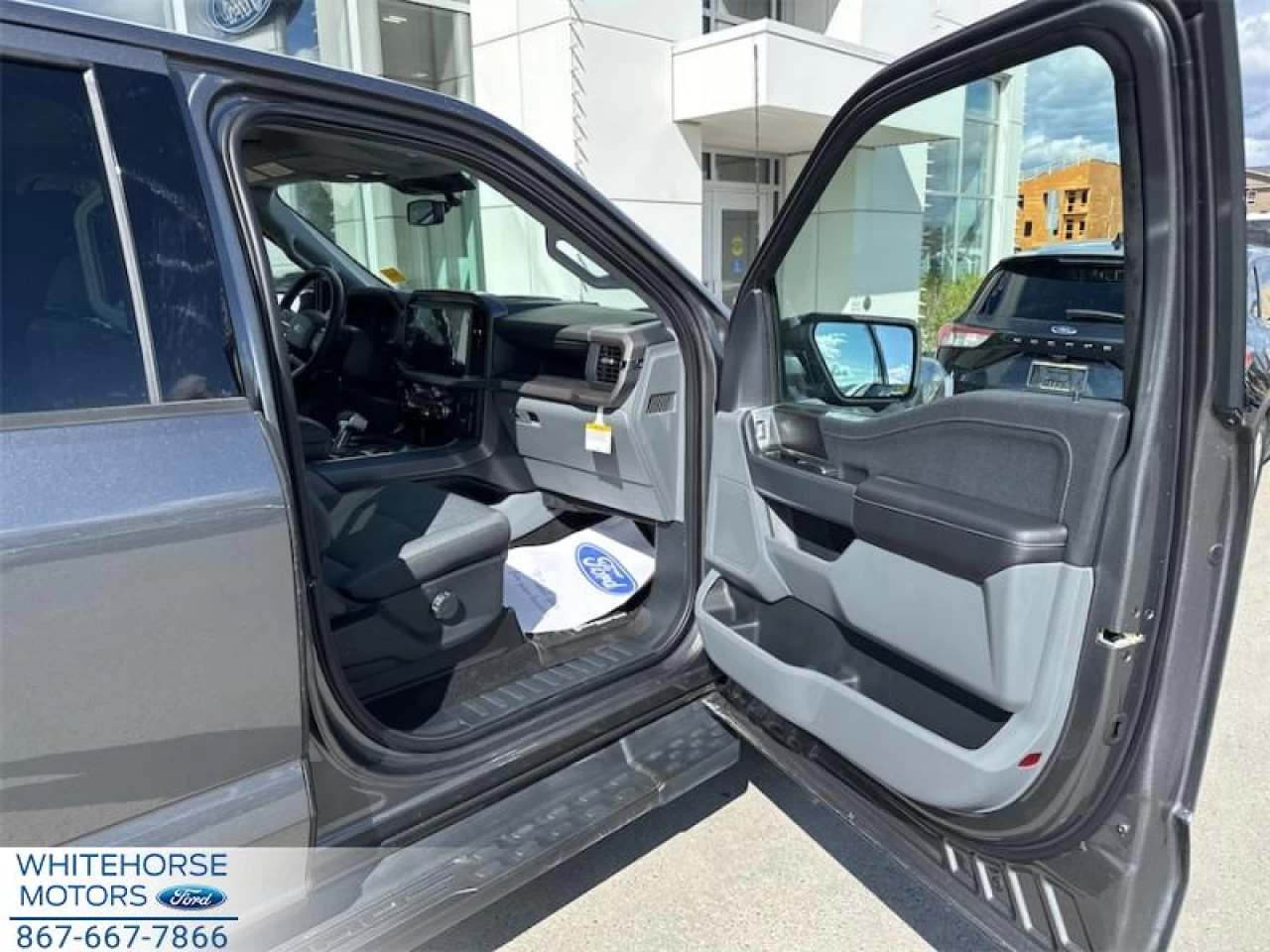 2025 Ford F-150 Lightning XLT Main Image