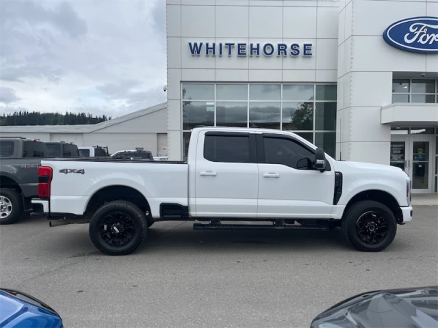 Ford F-350 XLT 2024