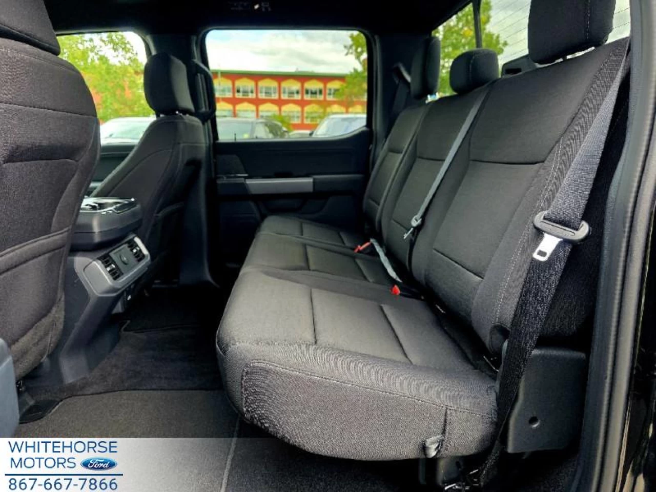 2025 Ford F-150 XLT Main Image