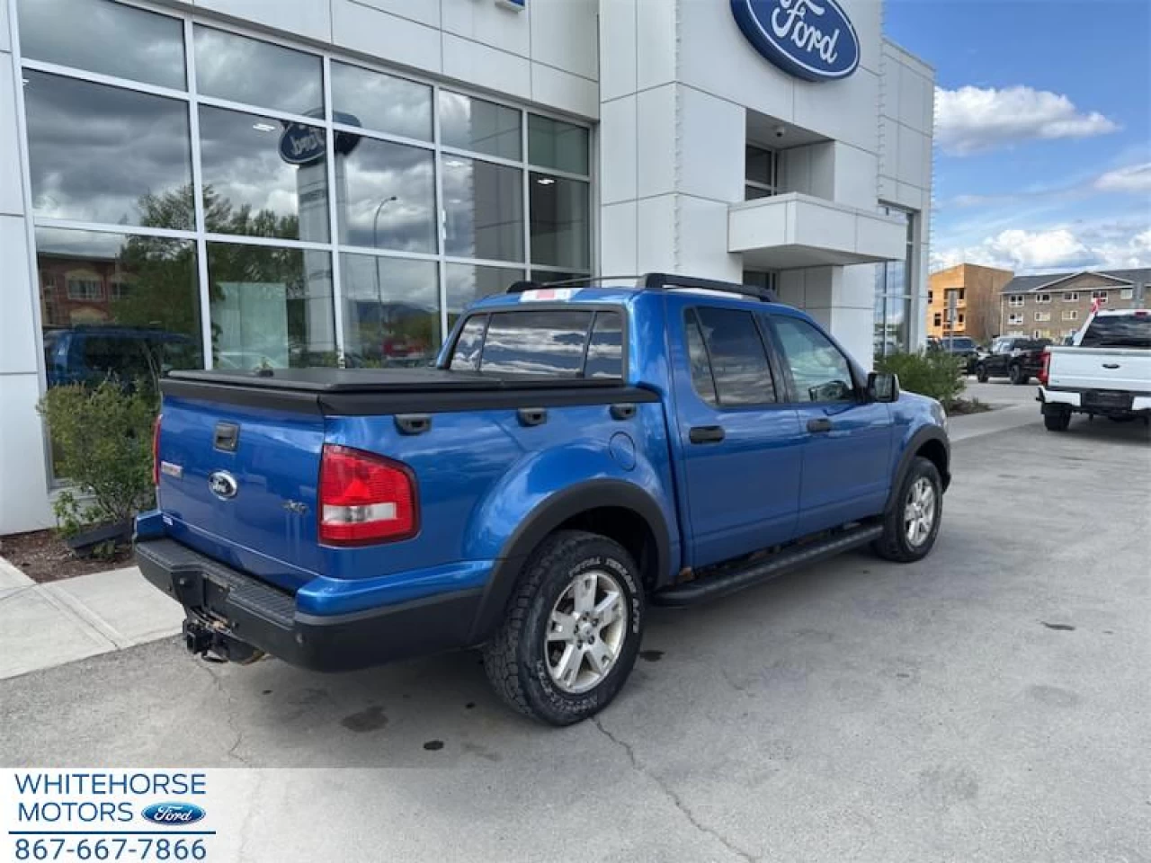 2010 Ford Explorer Sport Trac XLT Main Image