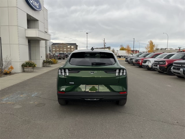 Ford Mustang Mach-E Select AWD 2026