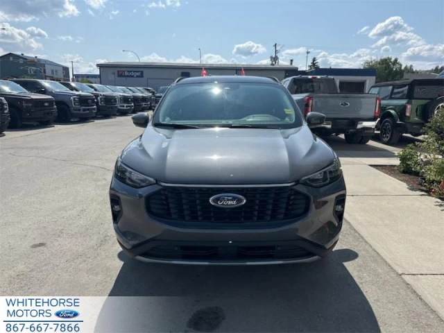 Ford Escape PHEV 2025