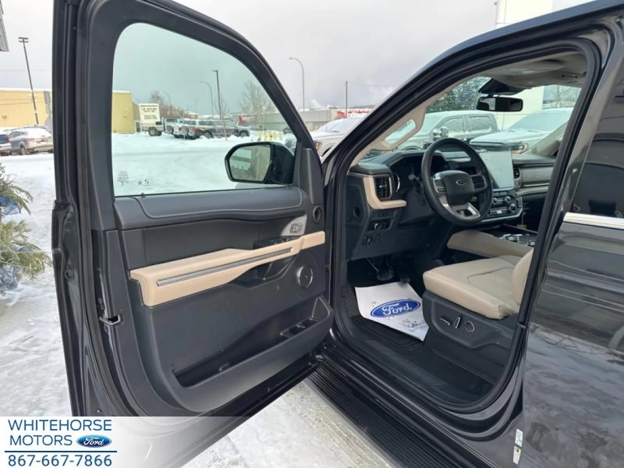 2024 Ford Expedition Limited Max Main Image