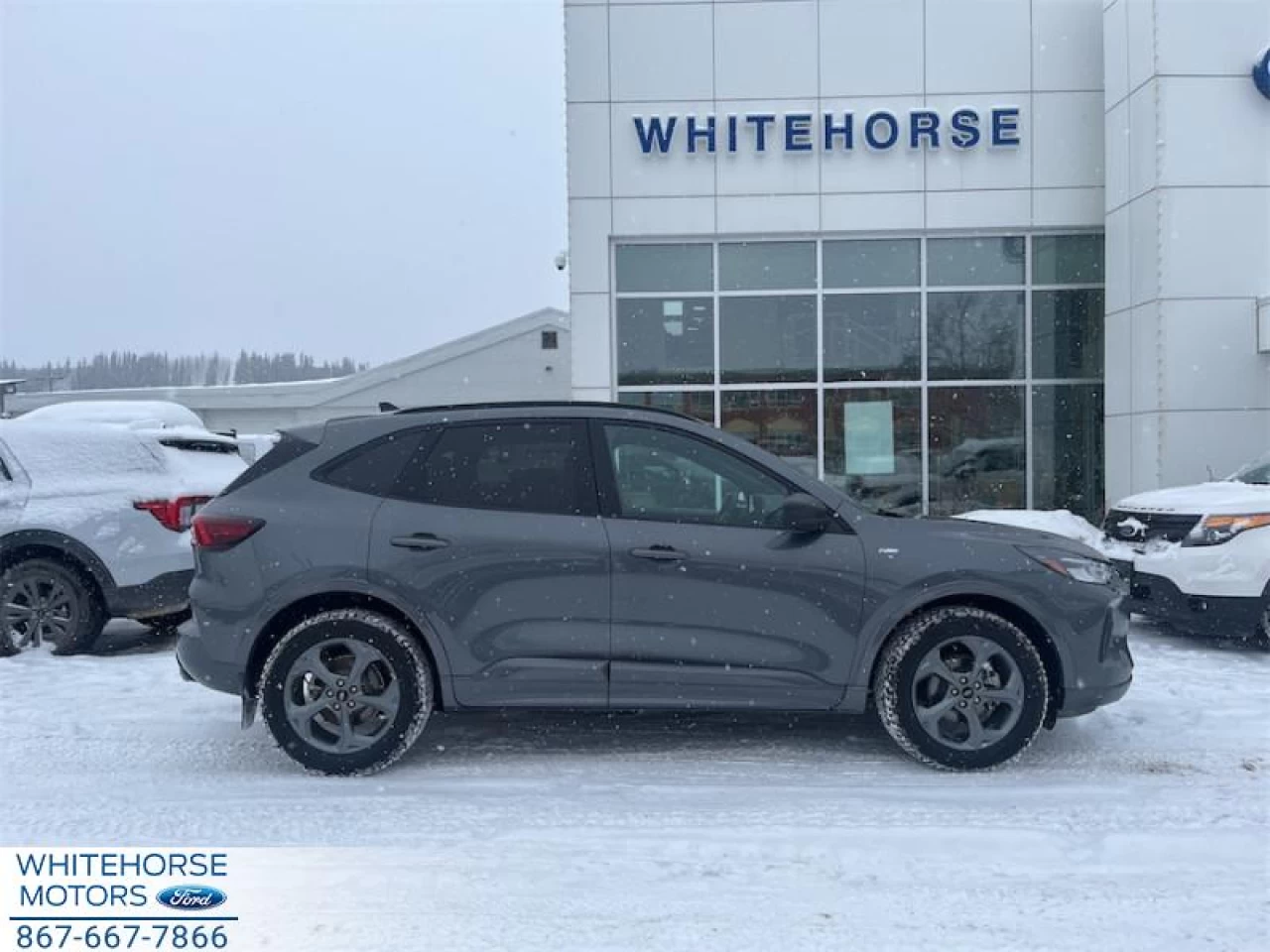 2023 Ford Escape ST-Line AWD Main Image