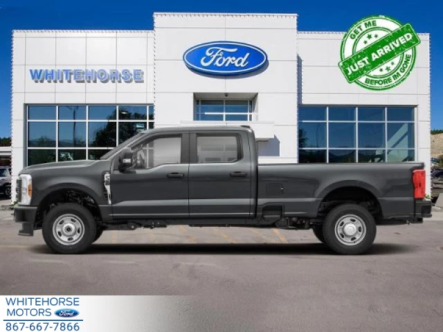 Ford F-350 4X4-CREW CAB DRW LARIAT-176 WB 2024