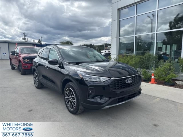 Ford Escape PHEV 2025