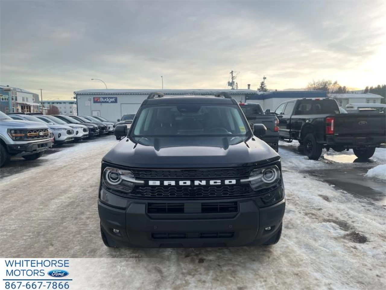 2025 Ford Bronco Sport Outer Banks Main Image