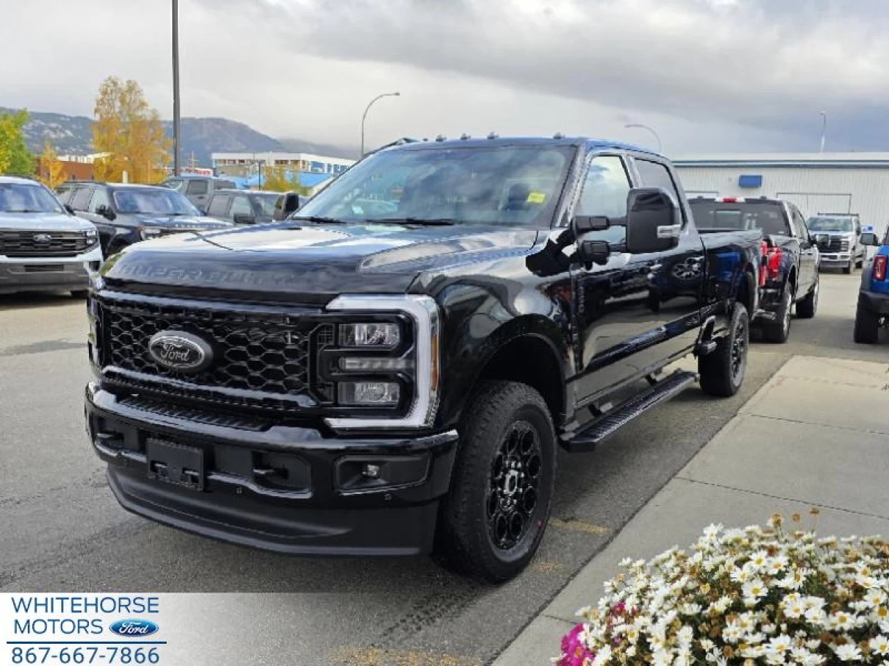2026 Ford F-350 Super Duty Lariat Main Image