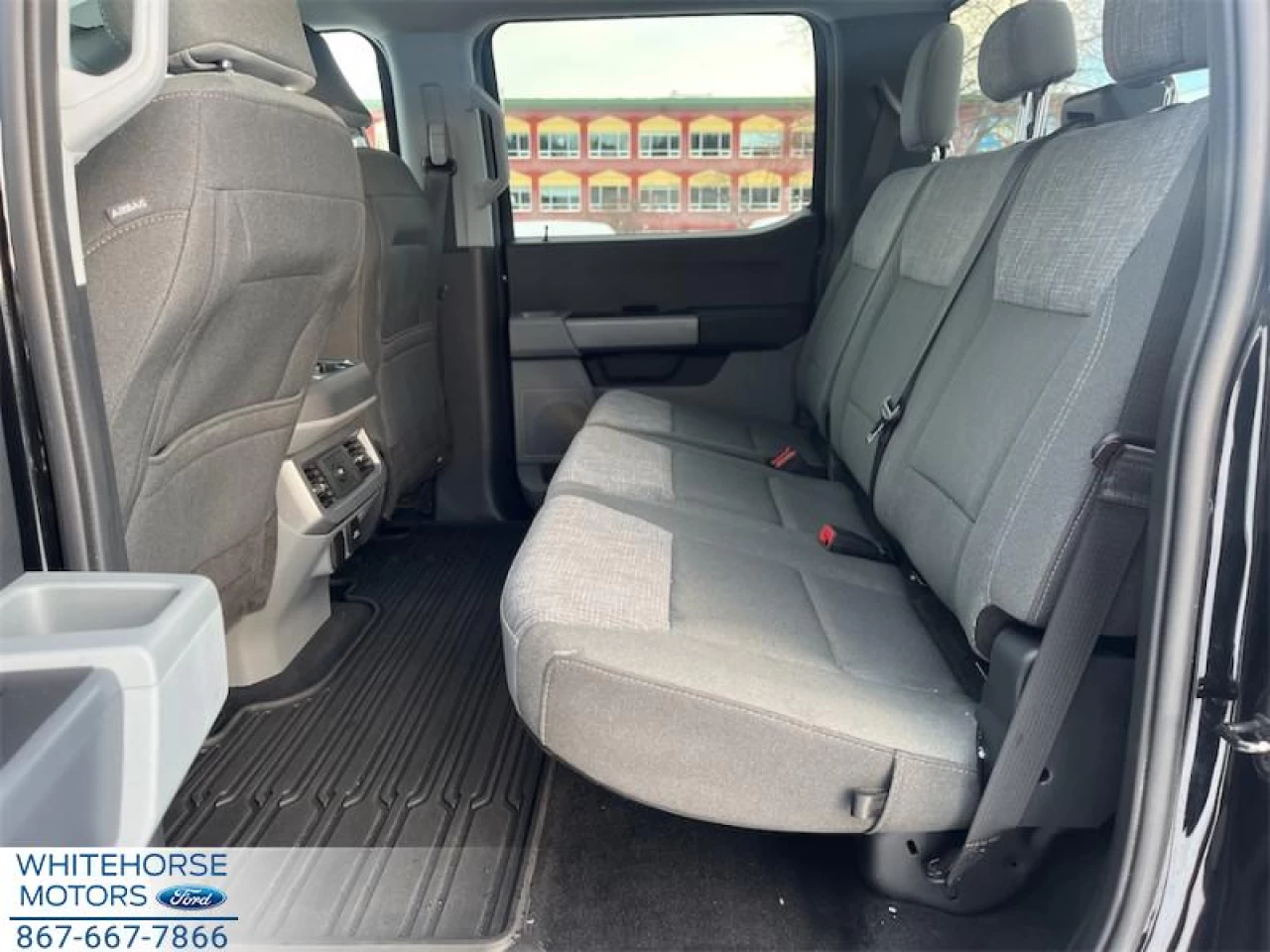 2023 Ford F-350 4X4-CREW CAB SRW XLT-176 WB Main Image